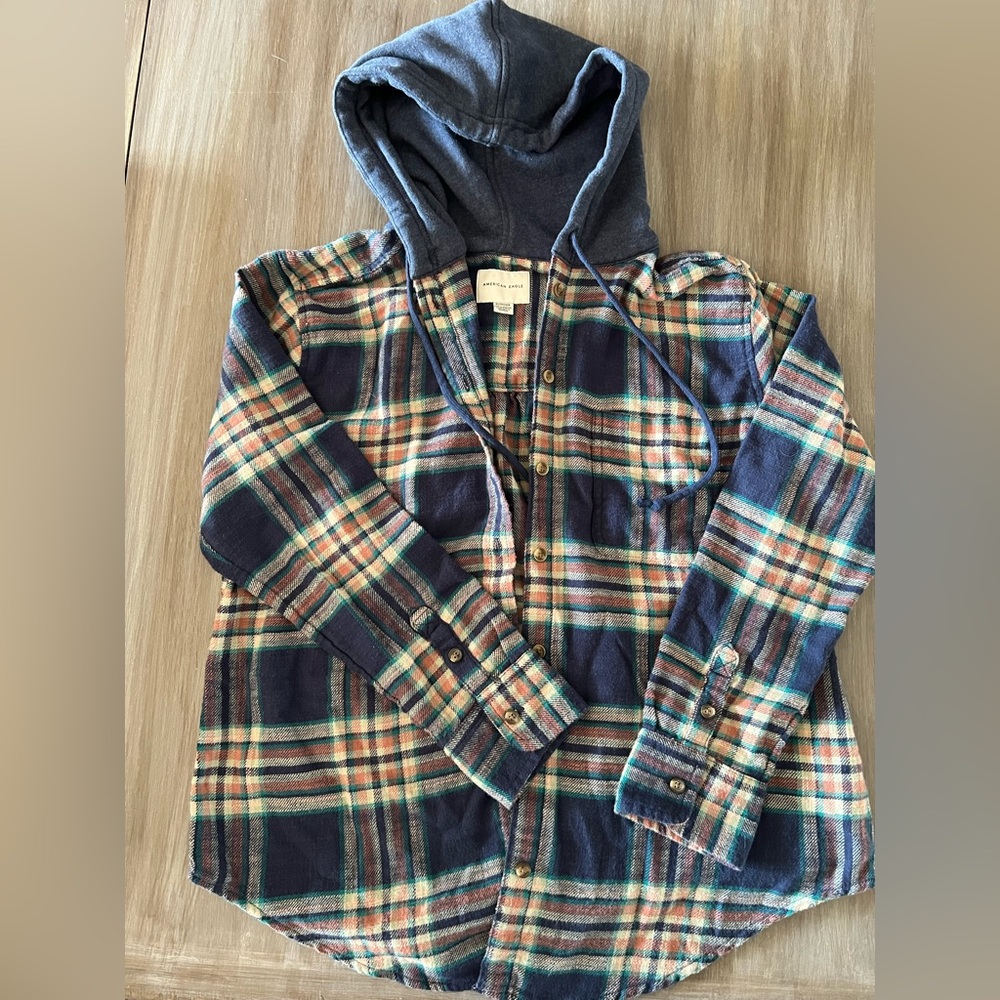American Eagle oversized plaid button up flannel hoodie - size xs